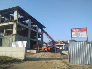 Üçevler Nilüfer Hatun Camii, Kalıp sökme çalışması